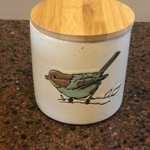 InHomestylez Blue Bird Cellar 5 “ in - Picture 3 of 3